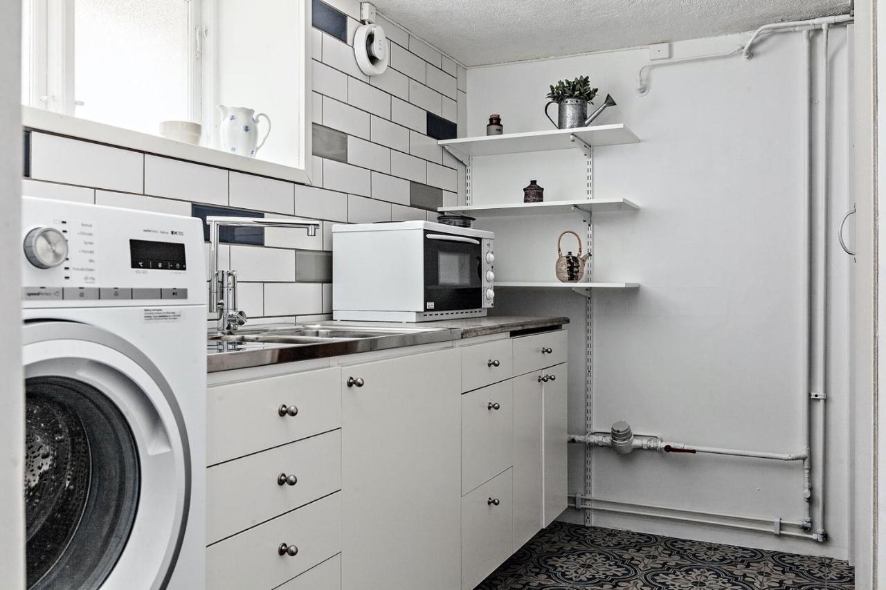 Maester Lars Apartment *
